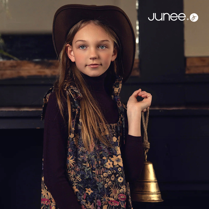 $1,400 Gift Certificate 
to Junees, Junee Juniors or Junee Kids